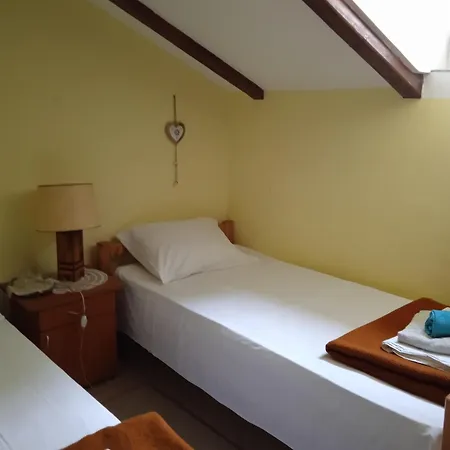 ゲストハウス Keserovic 2*