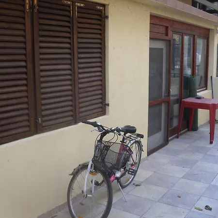 ゲストハウス Keserovic 2*